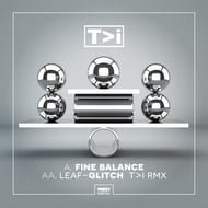 Glitch - T>I Remix track artwork