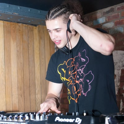 Xav Drum and Bass Artist Image