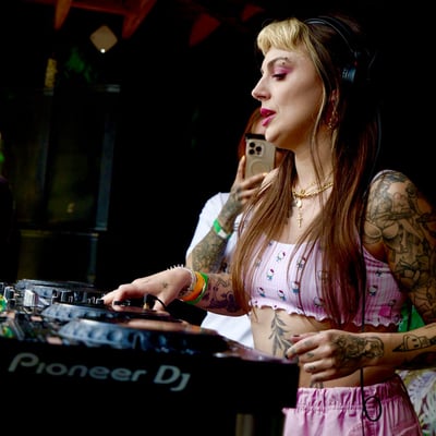 Miss Medik Drum and Bass Artist Image