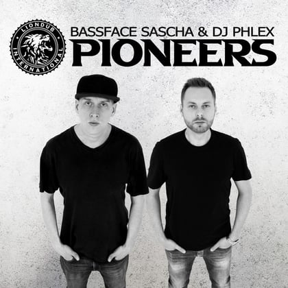 Pioneers album by Bassface Sascha - Drum and Bass Cover Art