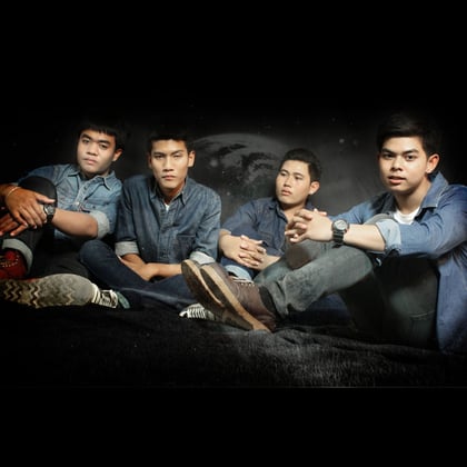 บทนิยามความรัก album by Parallel - Drum and Bass Cover Art
