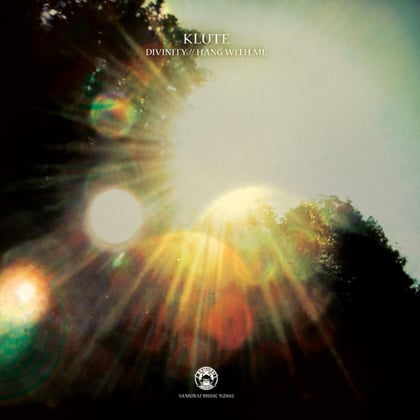 Divinity album by Klute - Drum and Bass Cover Art