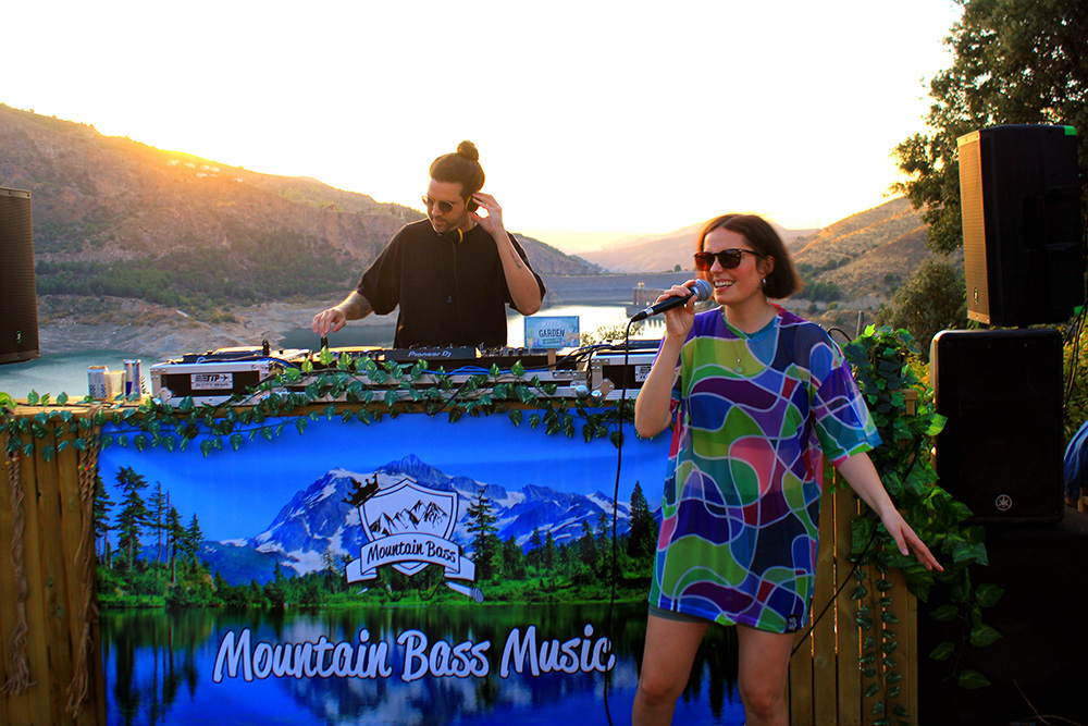 Riya and Etherwood Sunset Session
